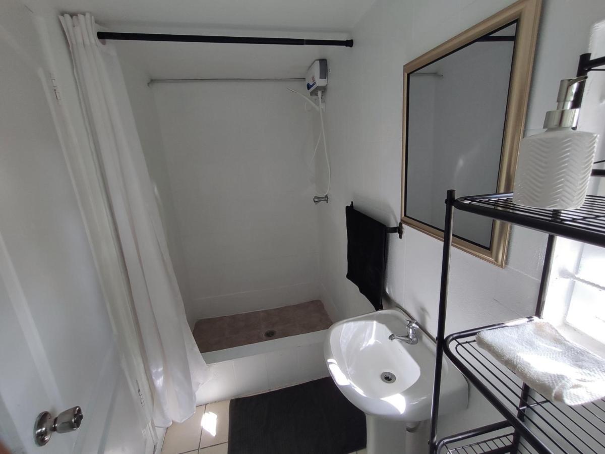 Montego Bay Garden Studio Eksteriør billede